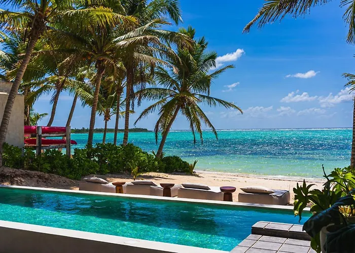 Luxury Beachfront 4br Ph In Bahia Soliman Appartement Balcheil
