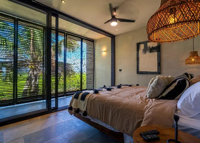 Luxury Beachfront 4br Ph In Bahia Soliman Appartement