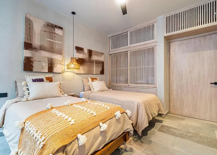 Luxury Beachfront 4br Ph In Bahia Soliman Appartement *