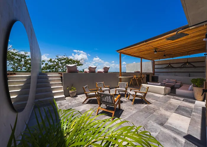 Luxury Beachfront 4br Ph In Bahia Soliman * Balcheil